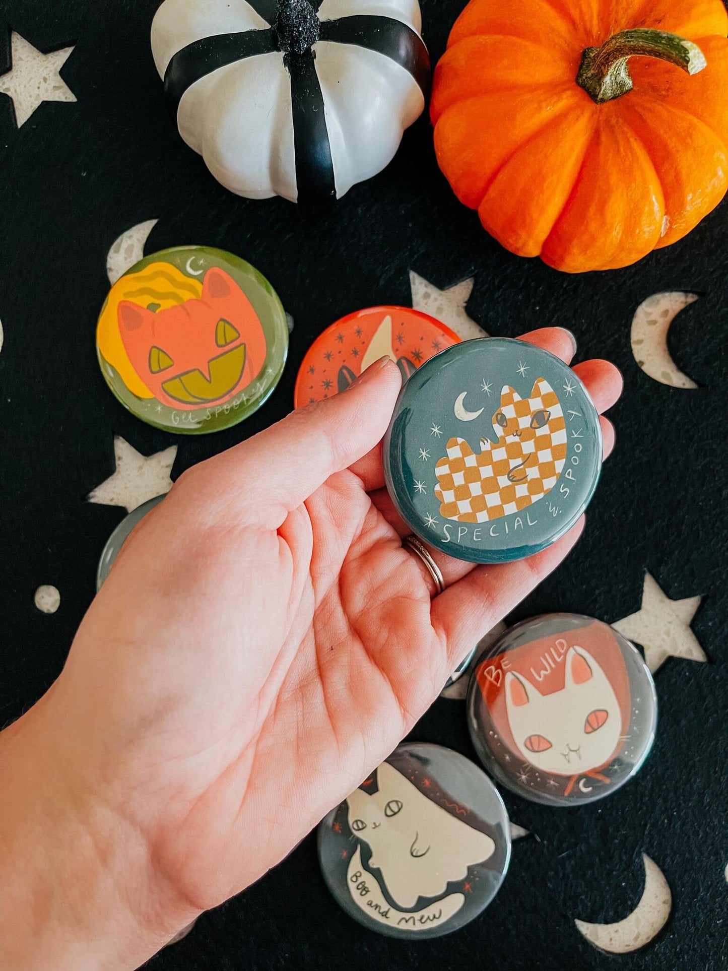 the halloween magnets