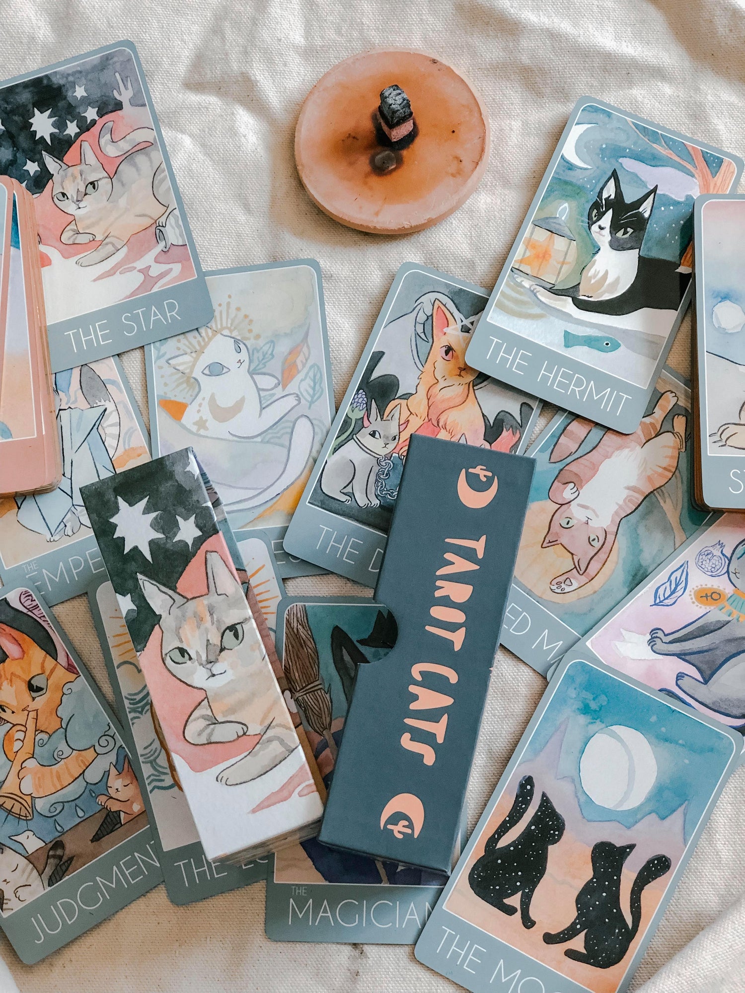 Tarot Cats a 78 Card Cat Fan Deck