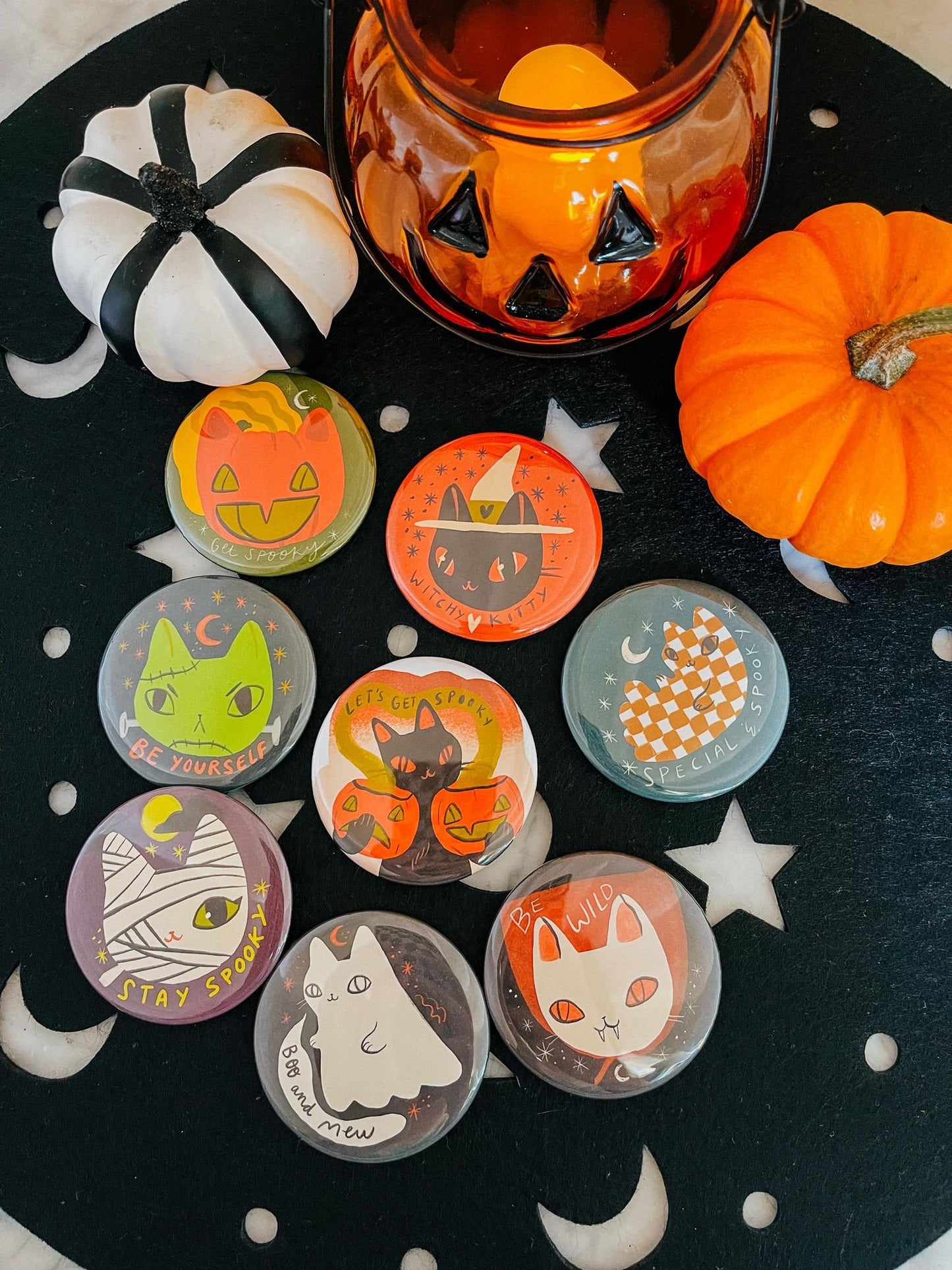 the halloween magnets